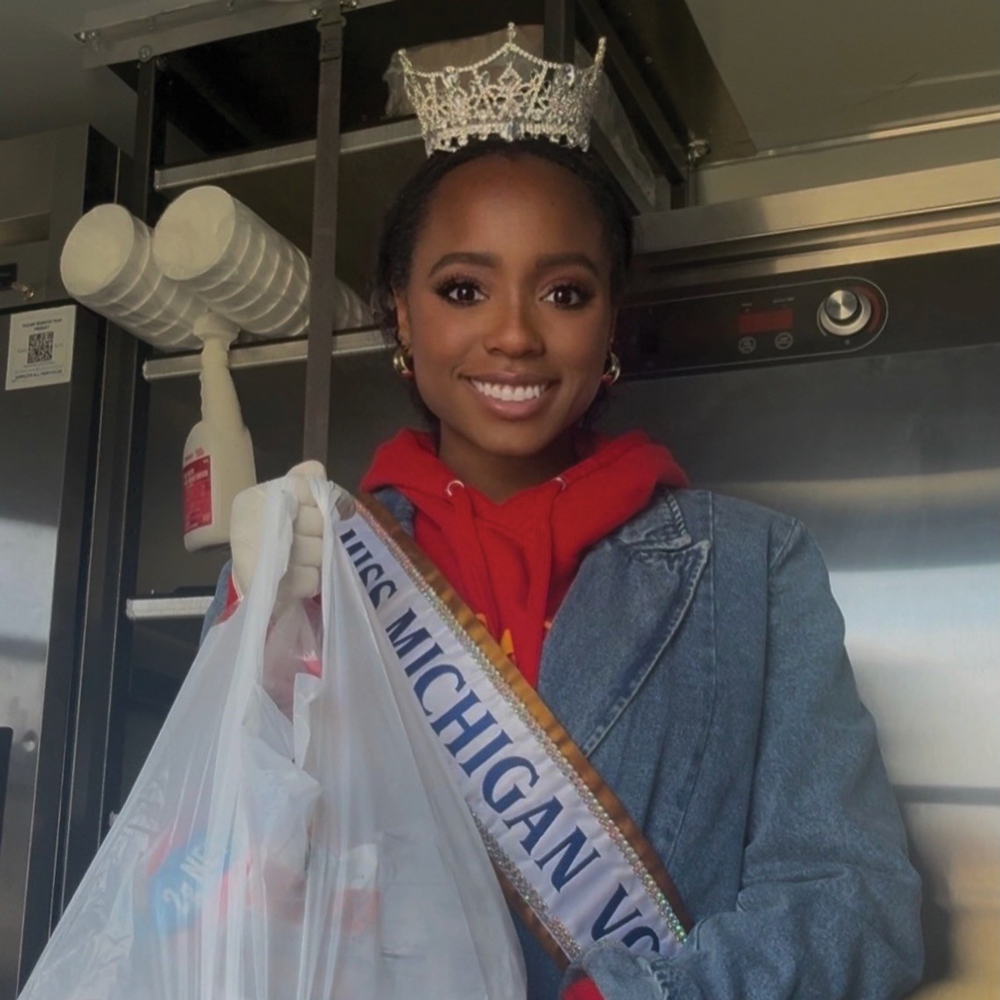 Meet Taylor James, Miss Michigan Volunteer